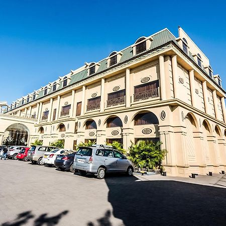 Golden Chariot Vasai Hotel Eksteriør billede