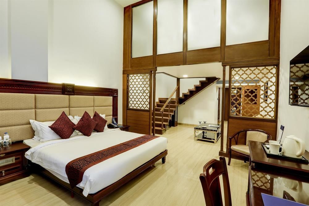 Golden Chariot Vasai Hotel Eksteriør billede